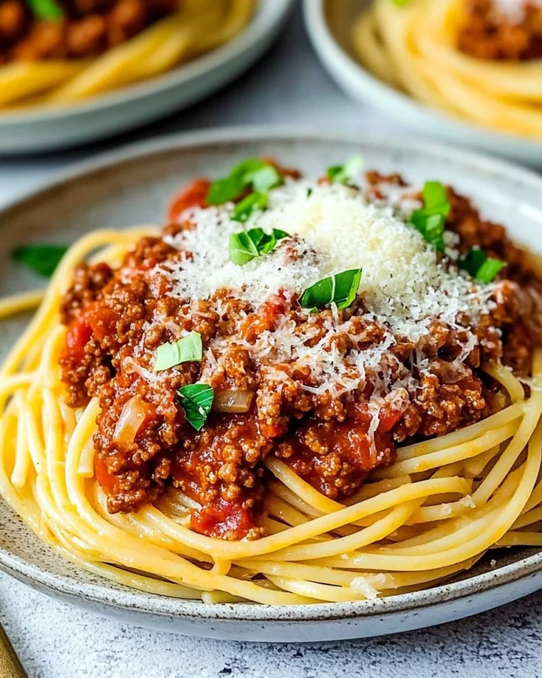 Classic-Spaghetti-Bolognese-Family-Favorite-Recipe