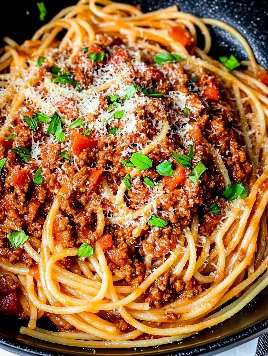 Classic Spaghetti Bolognese (Family Favorite)