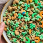 Leprechaun-Snack-Mix-Sweet-Salty-St.-Patricks-Party-Mix-Recipe