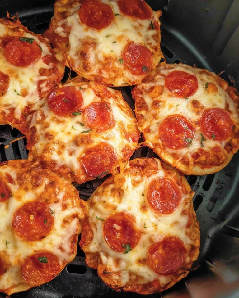 Air-Fryer-Bagel-Pizza-Recipe