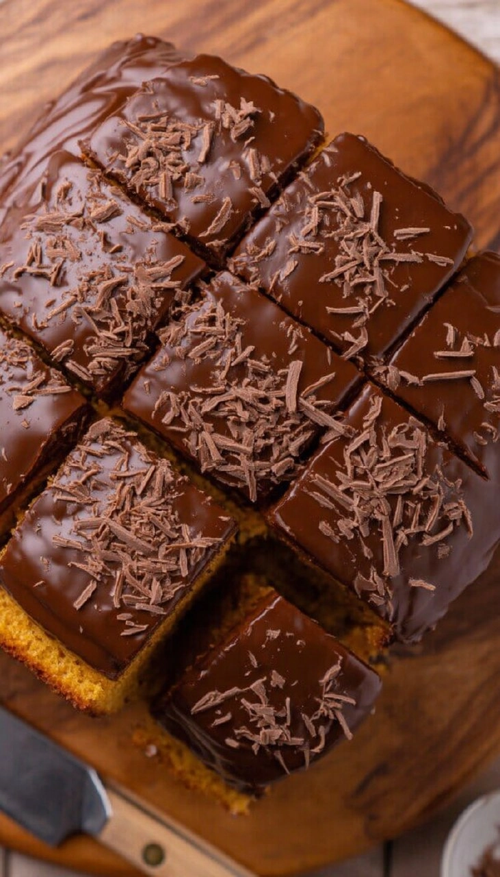 Brazilian Carrot Cake with Chocolate Glaze 125 Brazilian Carrot Cake with Chocolate Glaze